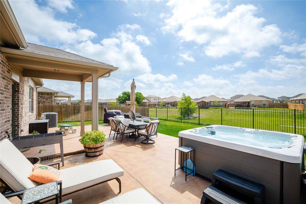141 Struss DR, Georgetown, TX 78626