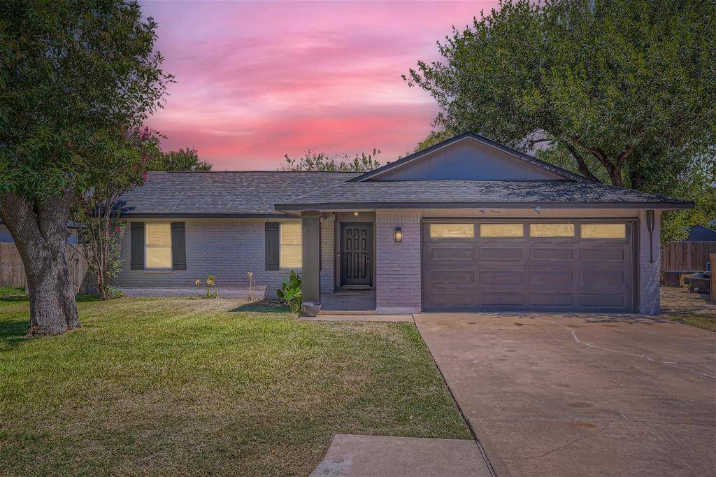 2111 Elder PL, Round Rock, TX 78664