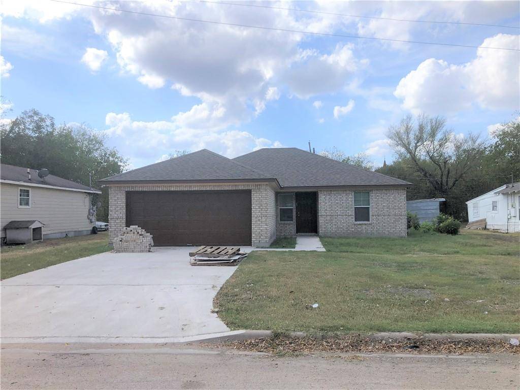 604 Bland ST, Taylor, TX 76574