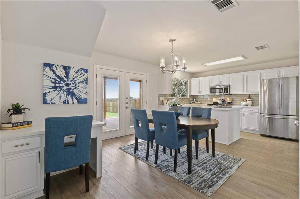 1814 Iris LN, Cedar Park, TX 78613