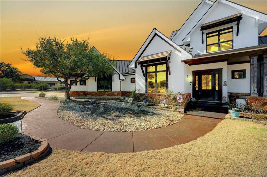 25107 Pedernales Canyon TRL, Spicewood, TX 78669