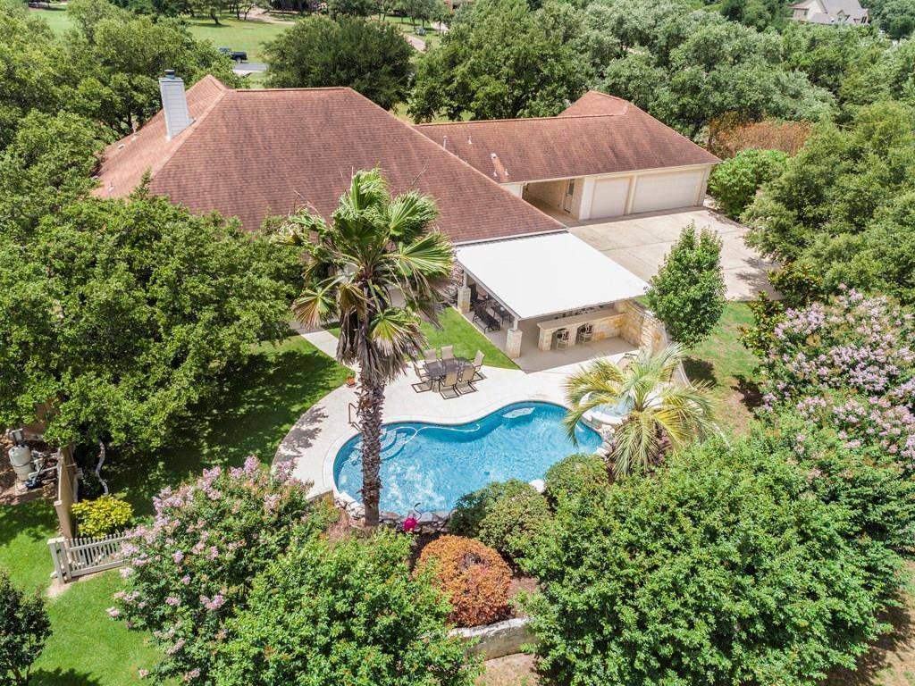 975 W Bartlett DR, Buda, TX 78610
