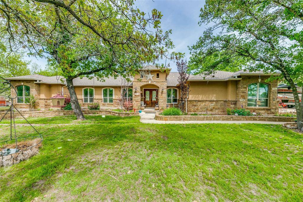 123 Wood Valley DR, Adkins, TX 78101