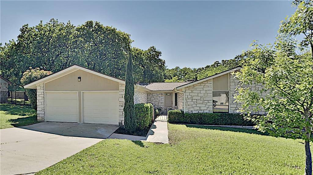 303 Deepwood DR, Georgetown, TX 78628