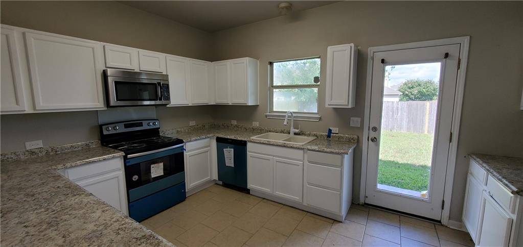 11816 Navasota ST, Manor, TX 78653