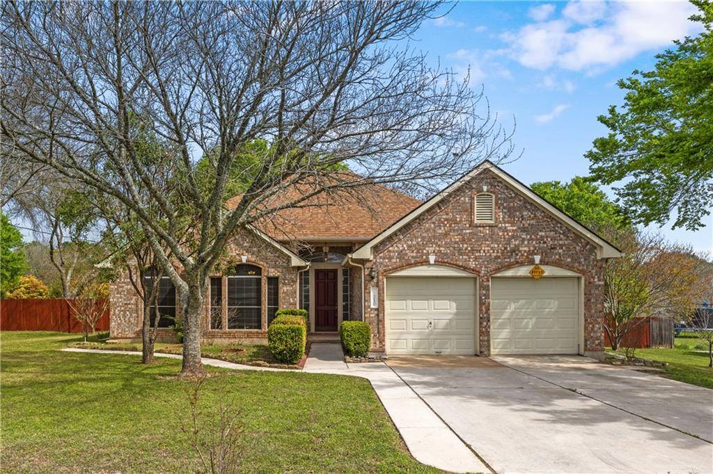 210 Meadow Woods DR, Kyle, TX 78640