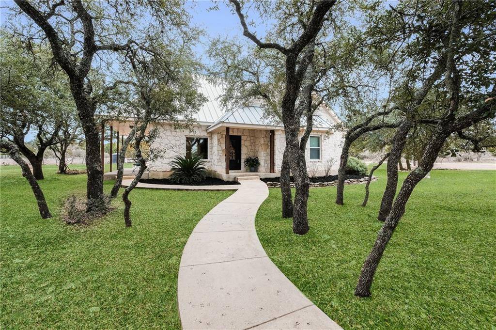 106 Hoskins TRL N, Boerne, TX 78006