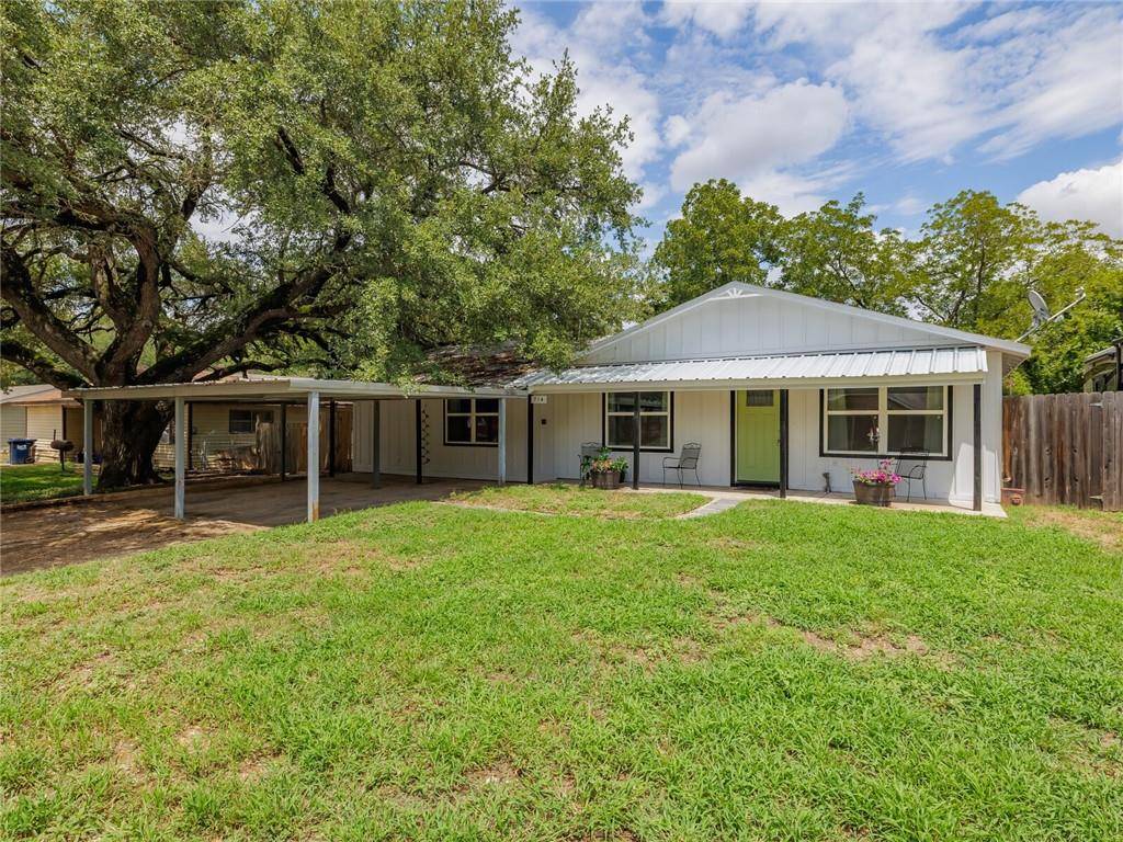 714 Dyer ST, Rockdale, TX 76567