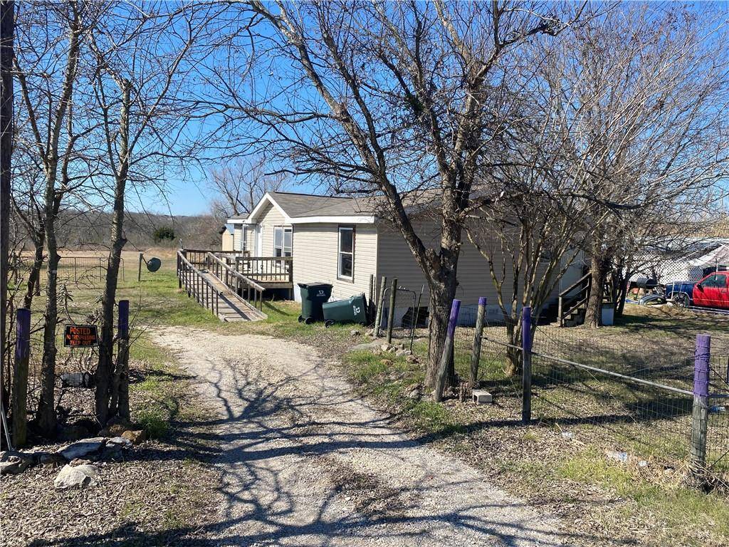 218 Mockingbird LN, Kyle, TX 78640