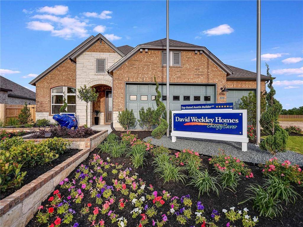 402 Simmental LOOP, Hutto, TX 78634