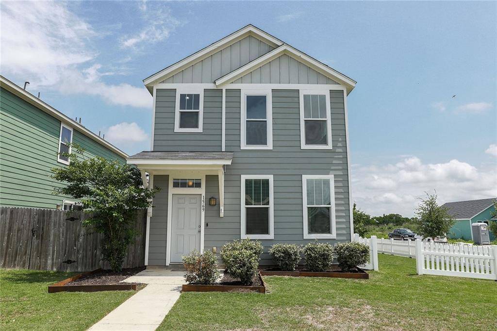 1569 Arbor Knot DR, Kyle, TX 78640