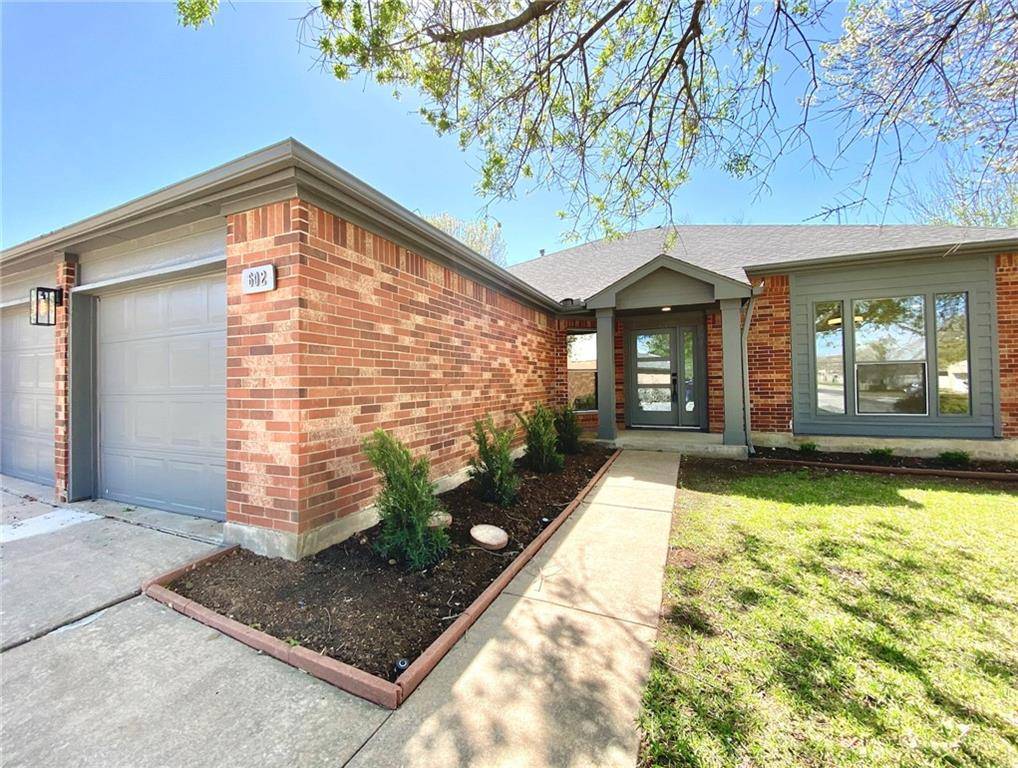 602 Firethorn LN, Round Rock, TX 78664