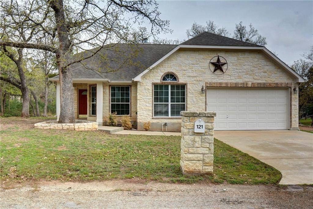 121 S Pohakea DR, Bastrop, TX 78602