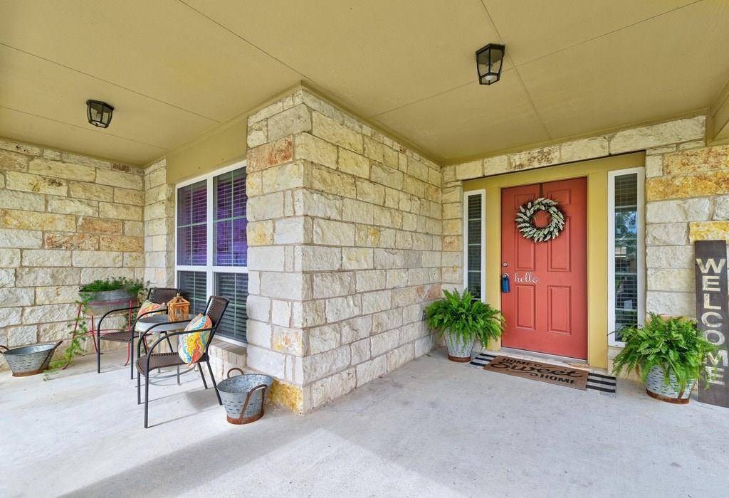 212 Nueces River TRL, Hutto, TX 78634