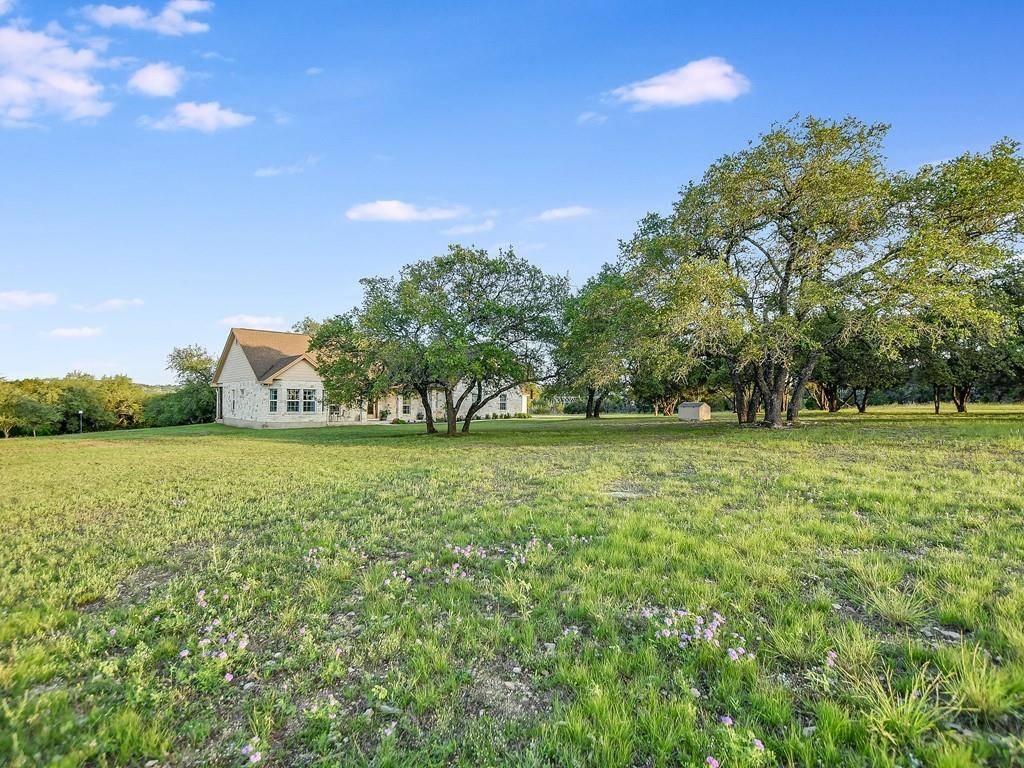 23725 Tres Coronas, Spicewood, TX 78669