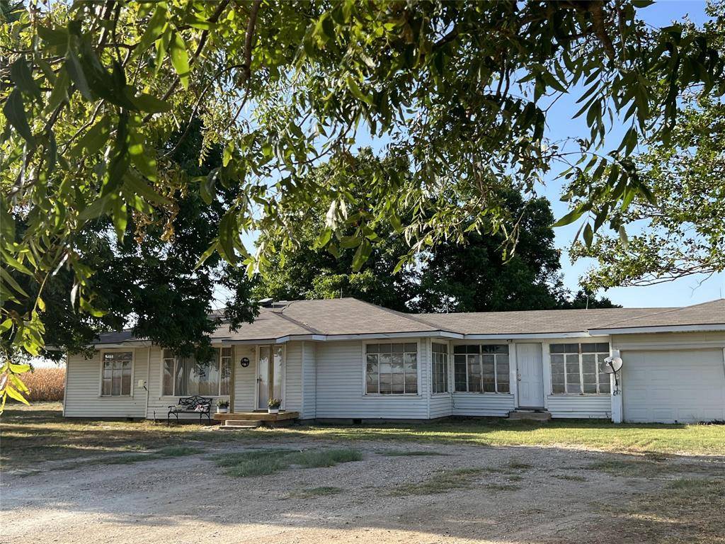 649 N Private Rd. 4866, Thorndale, TX 76577