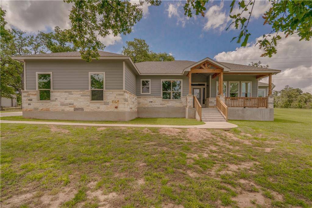 141 N Buckhorn DR, Bastrop, TX 78602
