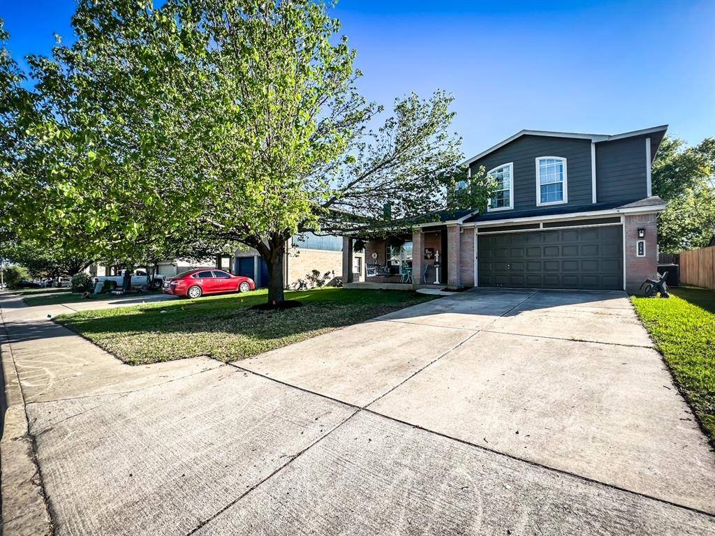 216 San Felipe DR, Kyle, TX 78640