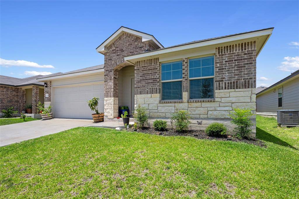 218 Atwood LOOP, Jarrell, TX 76537