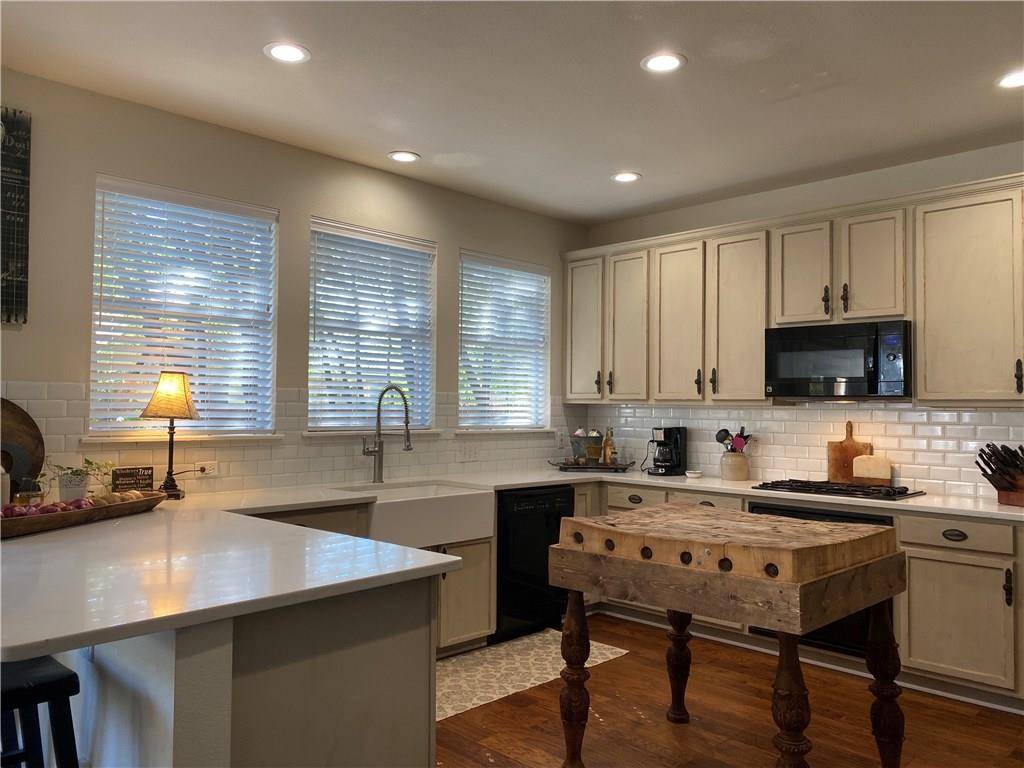 106 River View CV, Georgetown, TX 78628