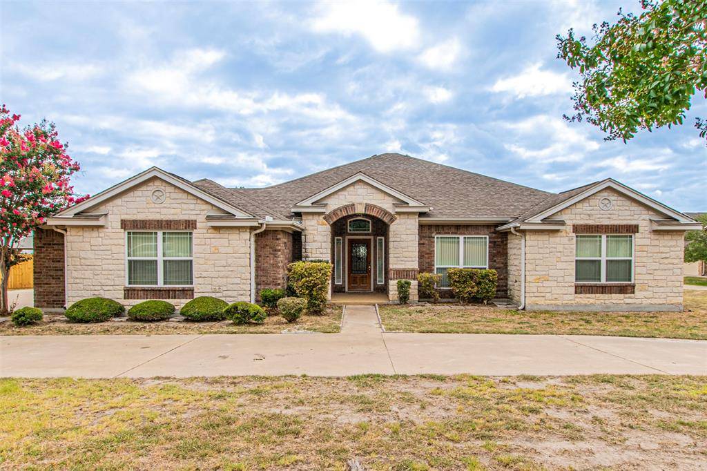 332 Skyline DR, Copperas Cove, TX 76522