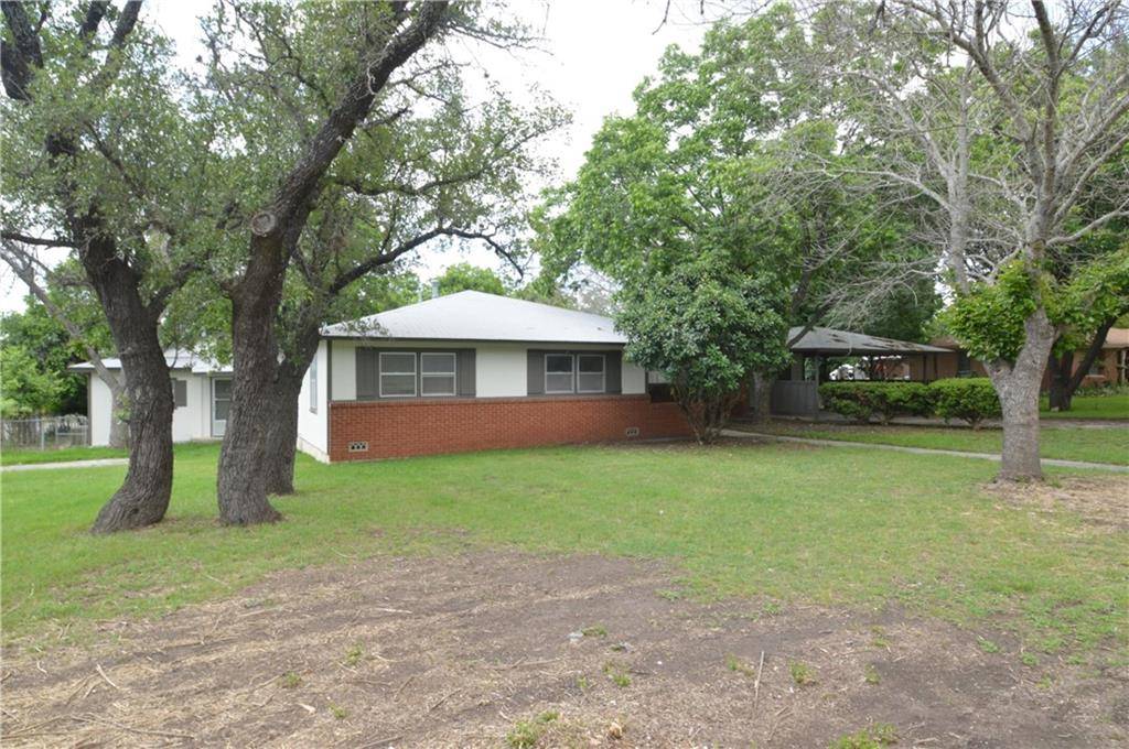 1402 W 1st ST #2, Lampasas, TX 76550