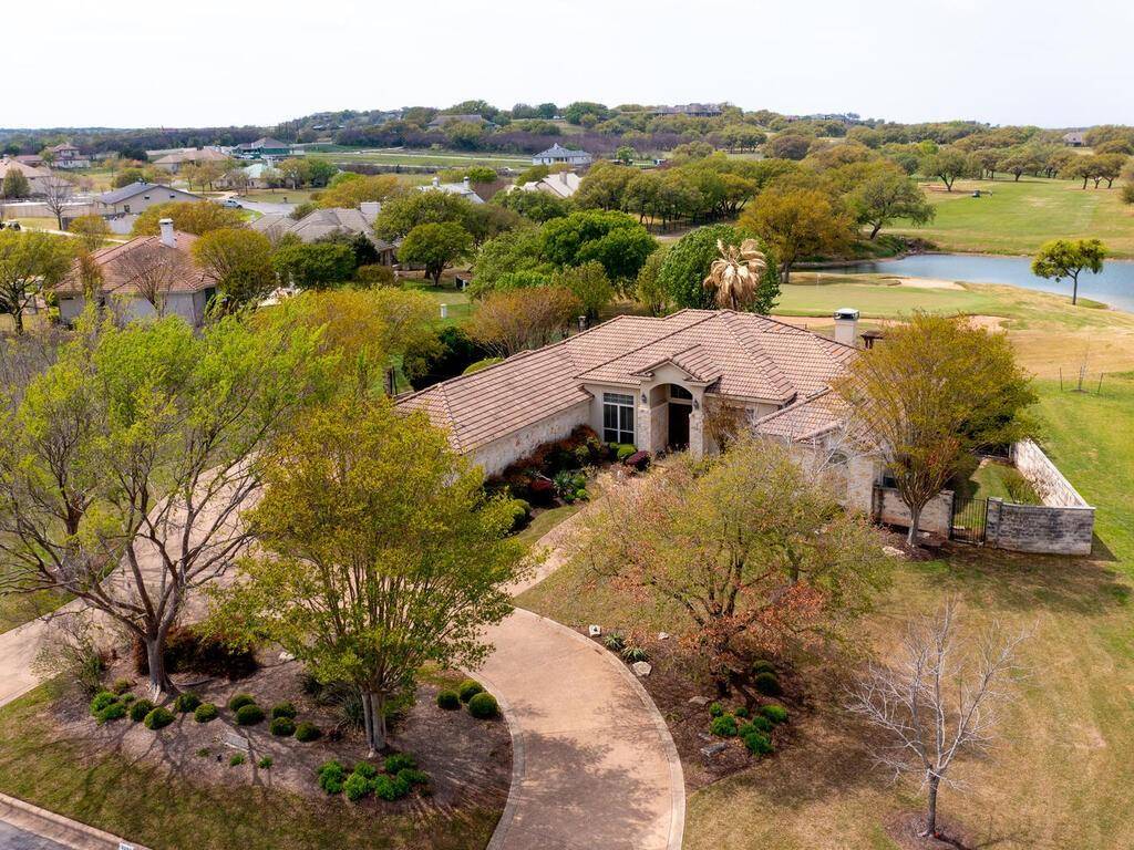 Address not disclosed, Spicewood, TX 78669