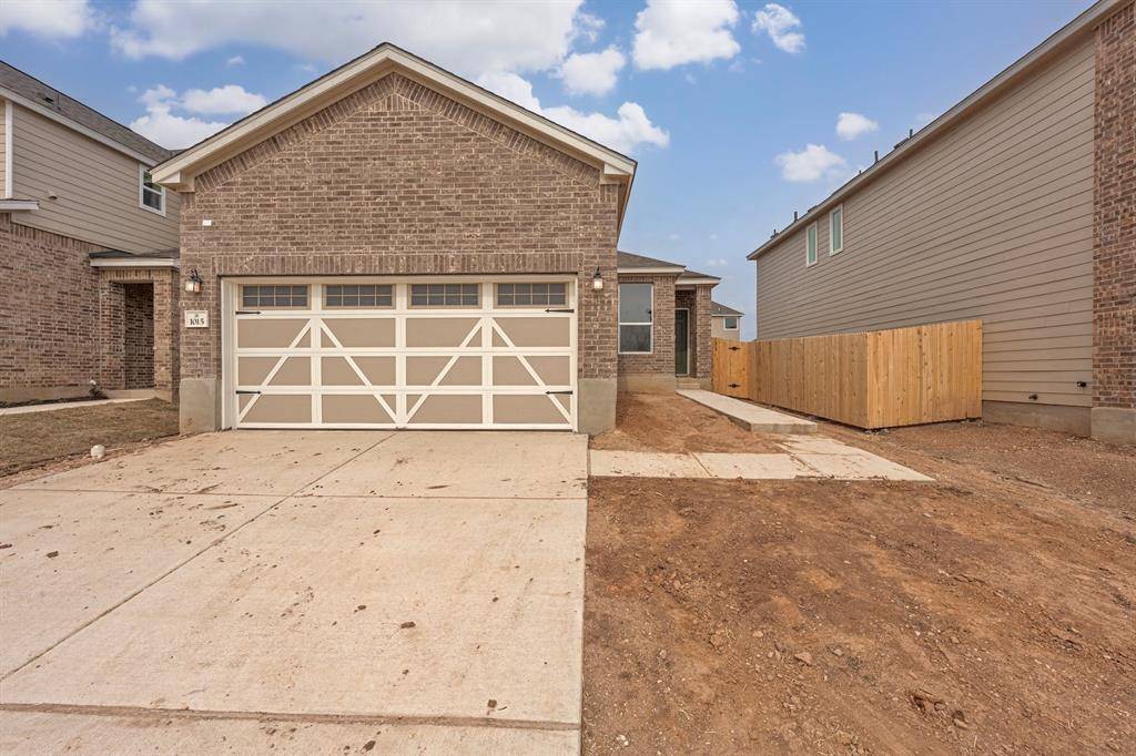 1015 Cowberry DR, Georgetown, TX 78626