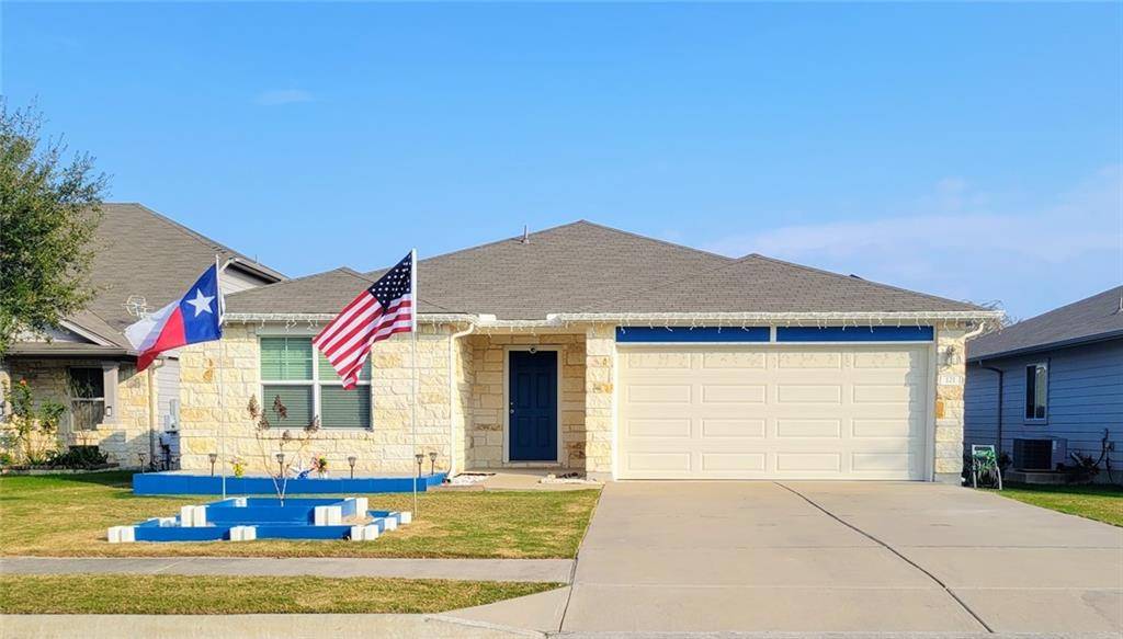 121 Lavaca LOOP, Hutto, TX 78634