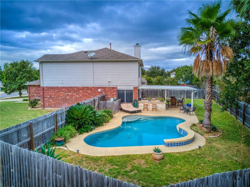 317 Spruce DR, Kyle, TX 78640