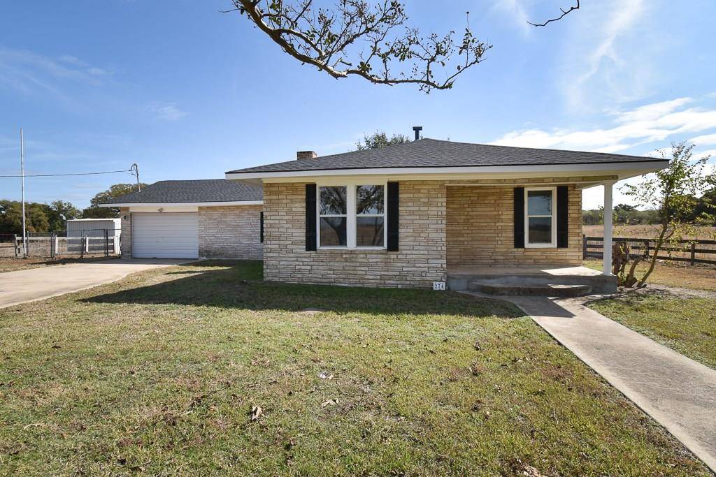 274 Fm 1712, Rockdale, TX 76567