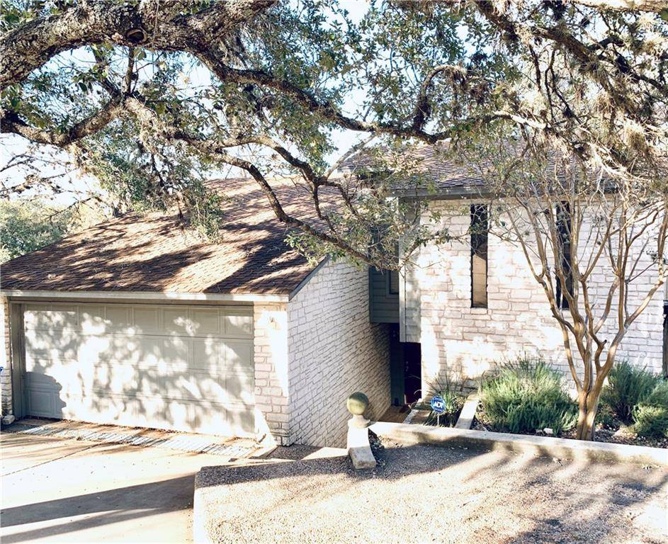 106 Center Cove II LOOP, Spicewood, TX 78669