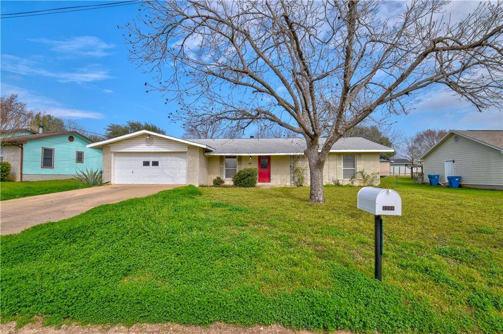 1209 Ash DR, Marble Falls, TX 78654
