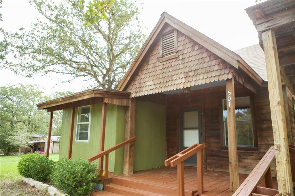 501 Pecan LN, Somerville, TX 77879