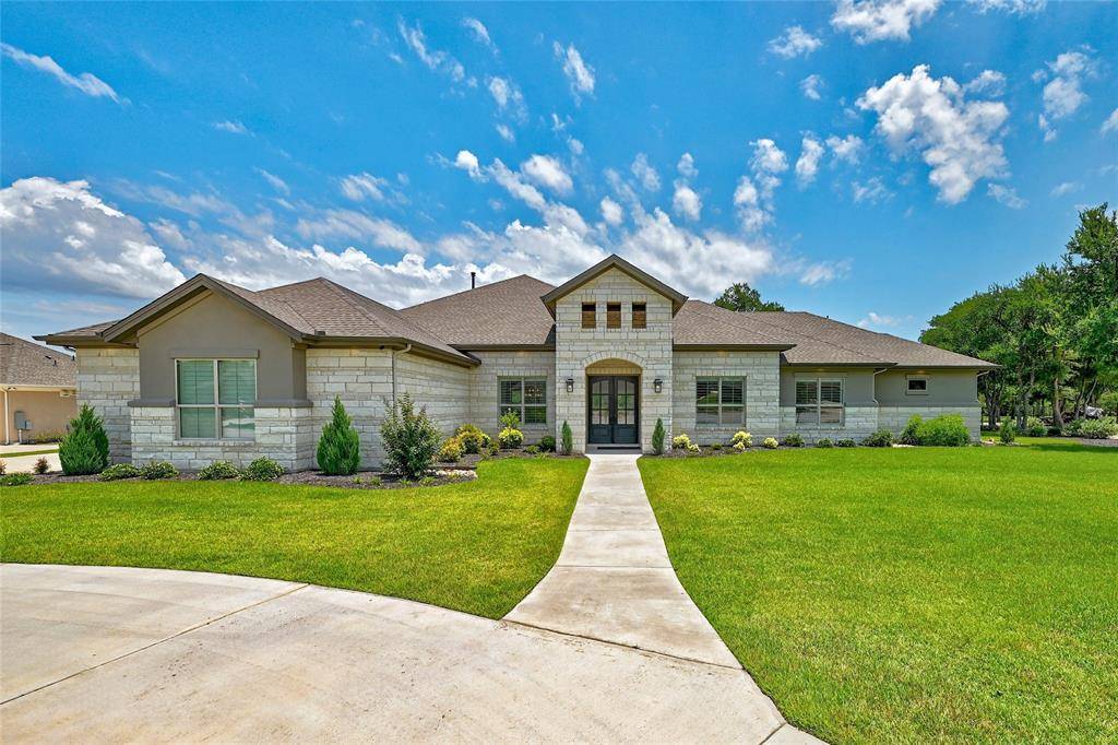 312 Creek Crossing DR, Georgetown, TX 78628
