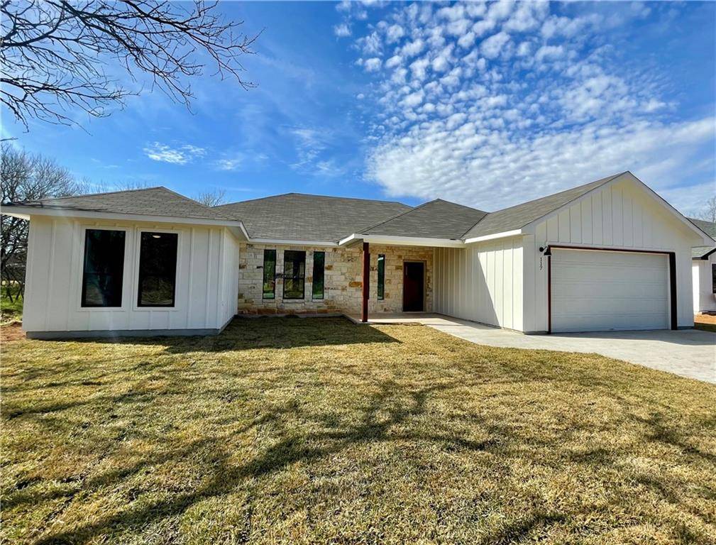 117 Waimanalo DR, Bastrop, TX 78602