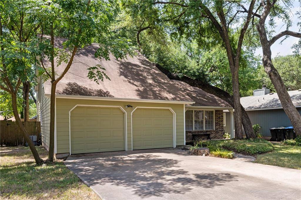 9729 Anderson Village DR, Austin, TX 78729