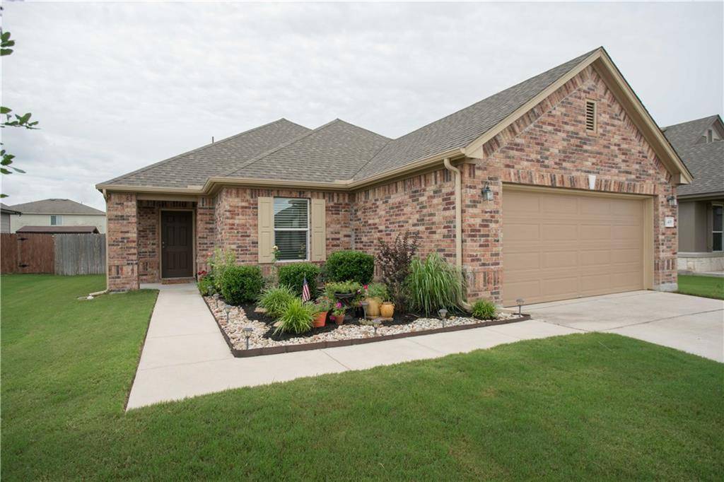 405 Carrington ST, Hutto, TX 78634