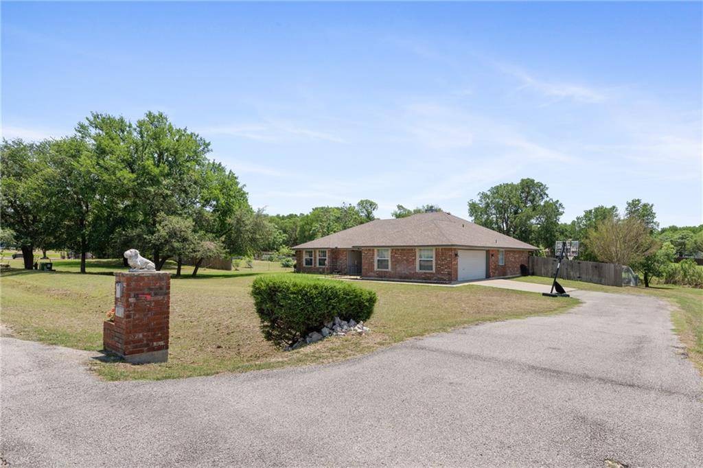 911 Mitchell DR, Copperas Cove, TX 76522