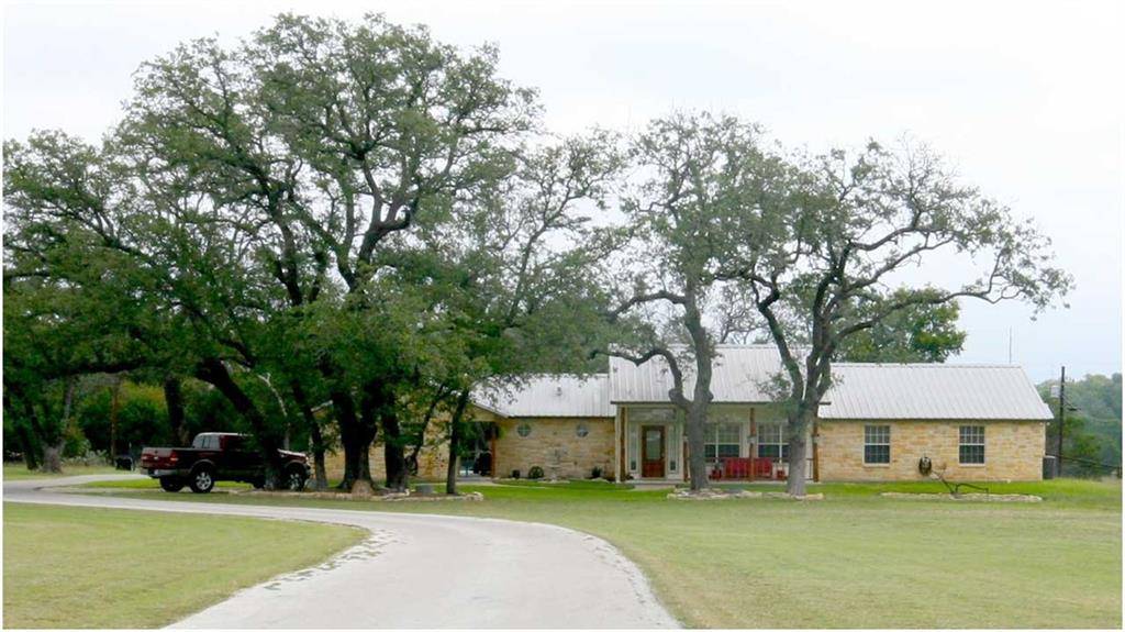 2309 Deer TRL, Lampasas, TX 76550