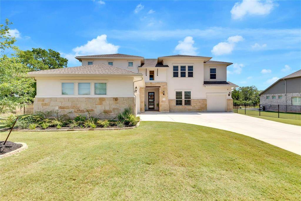 1205 Scenic Oaks DR, Georgetown, TX 78628