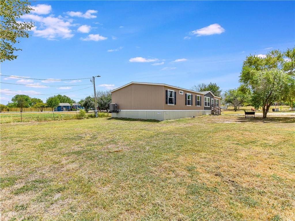 3560 Goforth RD, Kyle, TX 78640