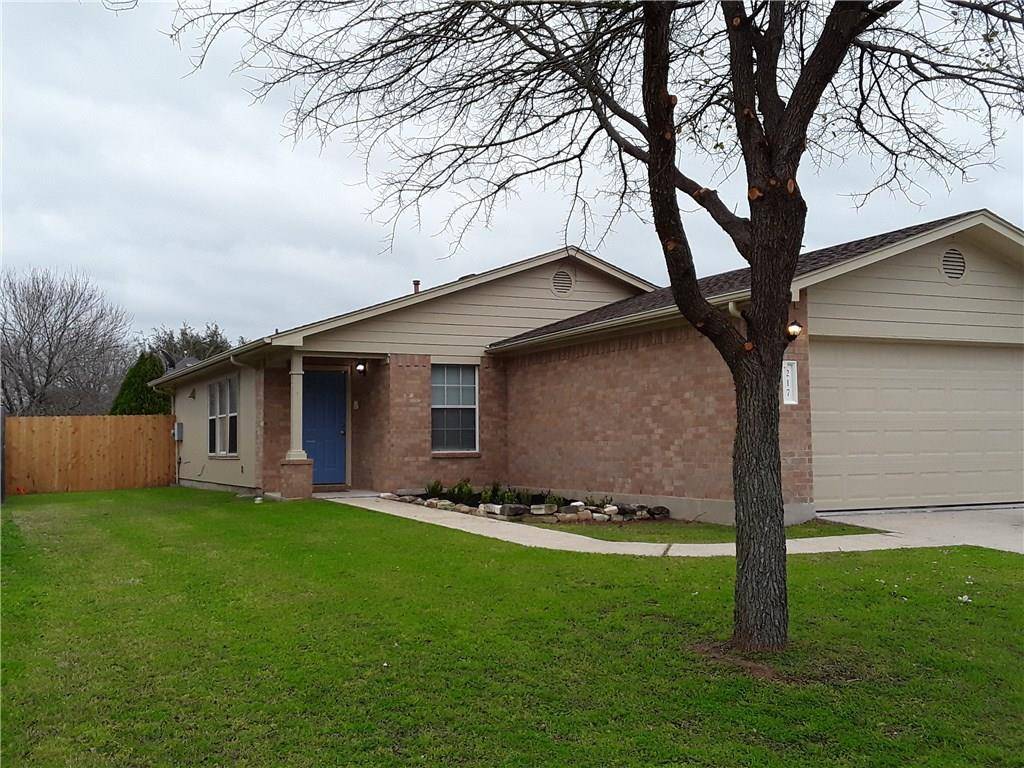 217 Jennifer LN, Bastrop, TX 78602