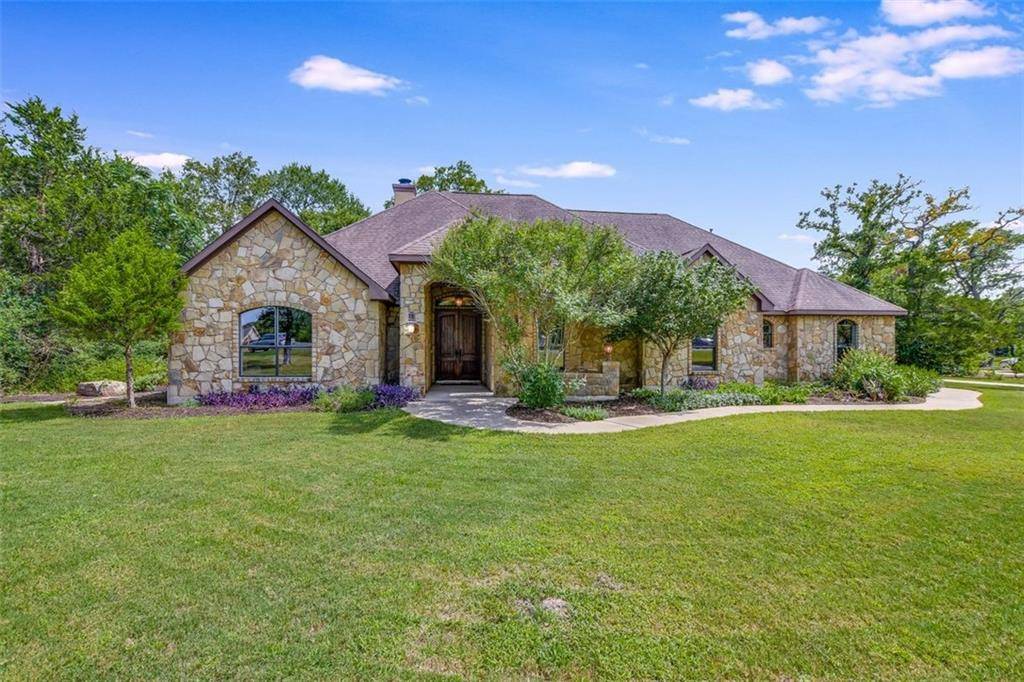 143 Mills XING, Bastrop, TX 78602