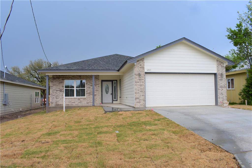 1203 Bridge ST, Lampasas, TX 76550