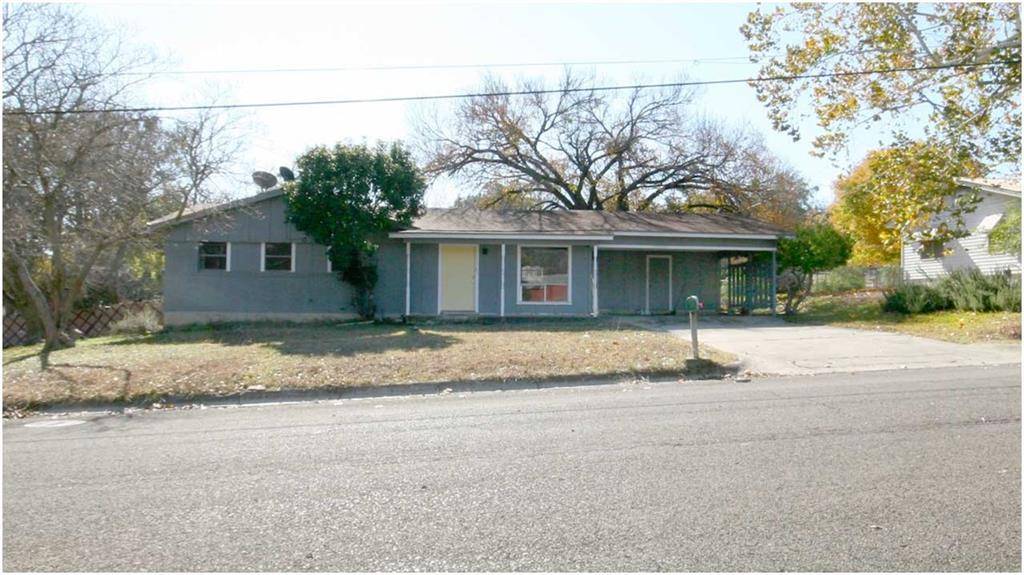 1416 W 4th ST, Lampasas, TX 76550