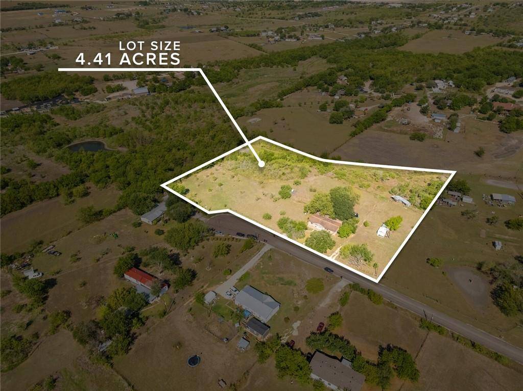100 Stephanies TRL, Kyle, TX 78640