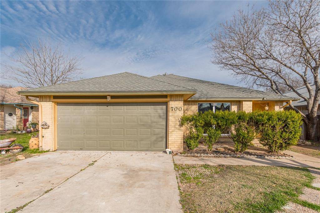 700 David Curry, Round Rock, TX 78664