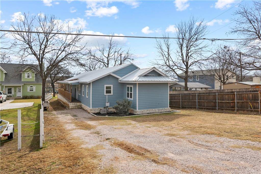 2028 Williams Lakeshore DR, Kingsland, TX 78639