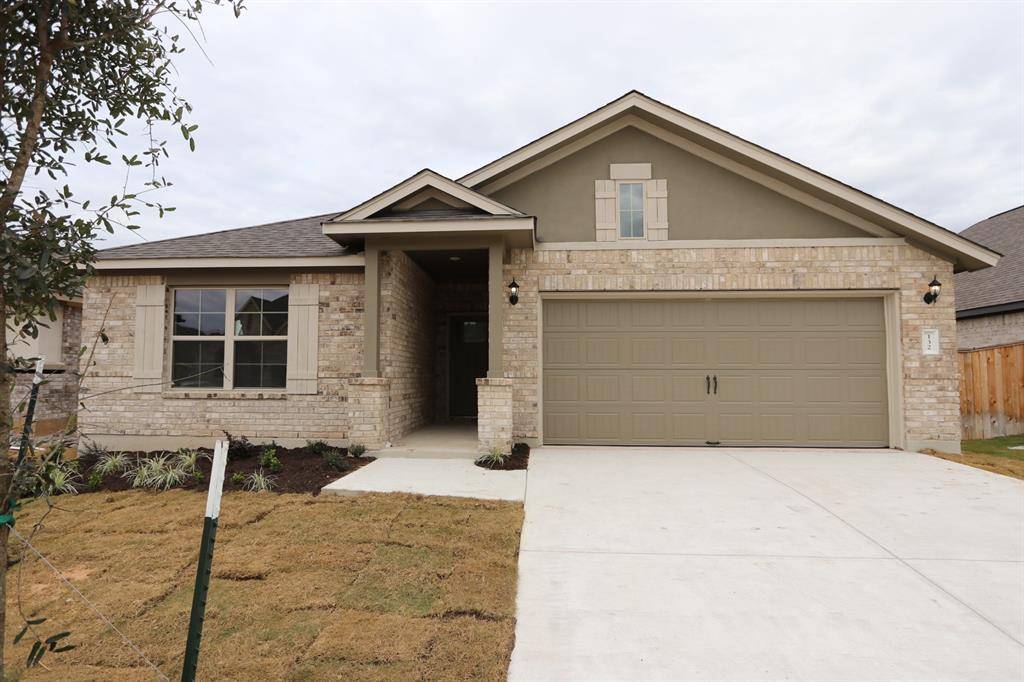 132 Periwinkle DR, Bastrop, TX 78602